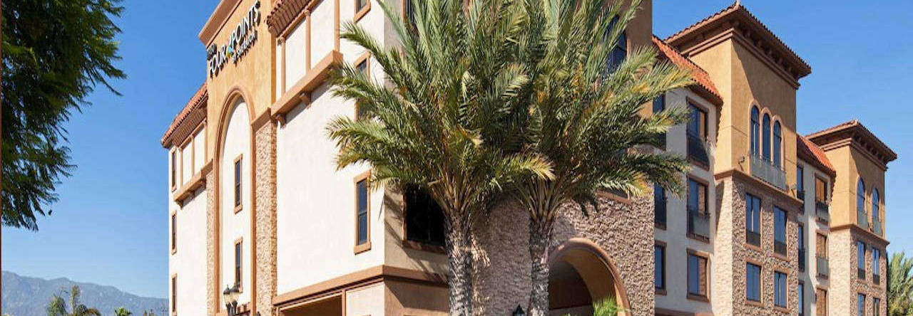 Four Points by Sheraton Ontario-Rancho Cucamonga, 库卡蒙加牧场 — 照片 1