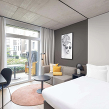 Radisson Hotel & Suites Zurich, 奥普菲孔 — 照片 4