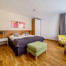 Best Western Valhall Park Hotell, 恩厄尔霍尔姆 — 照片 2