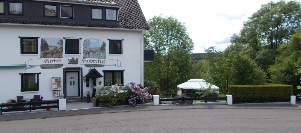 Pension Hubertus, 下拉登 — 照片 1