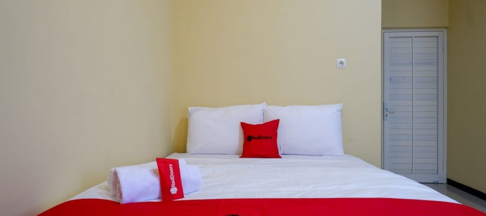 Reddoorz Near Alun Alun Pati, Пати — фото 1