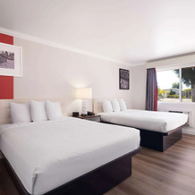 Ramada by Wyndham San Diego Poway Miramar, 波韦 — 照片 5