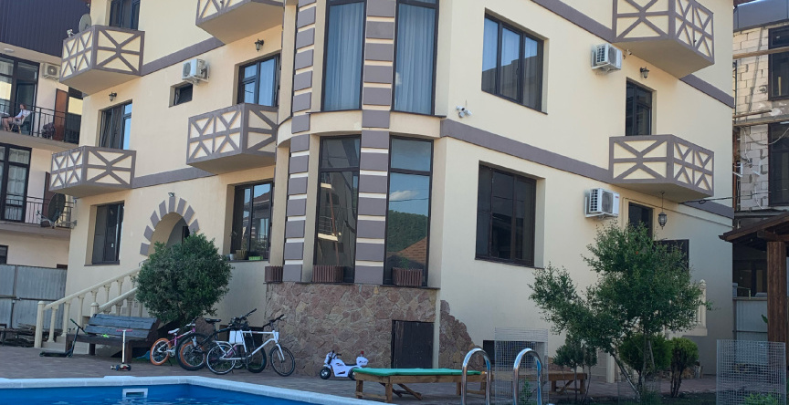 Na Evkaliptovoy 25 Guest House, 索契 — 照片 1