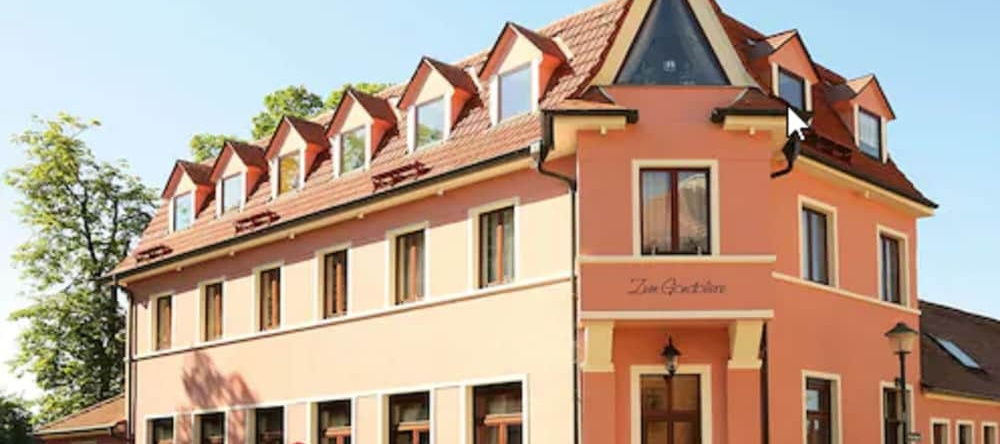 Hotel Zum Gondoliere, 奥拉宁鲍姆-沃利茨 — 照片 1