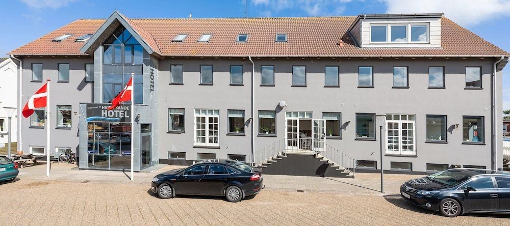 Eight-Bedroom Holiday home in Hvide Sande, Hvide Sande — photo 1