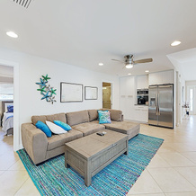 New Listing! Eden By The Sea Beach W/ Pool 3 Bedroom Home, Ривьера-Бич — 照片 3