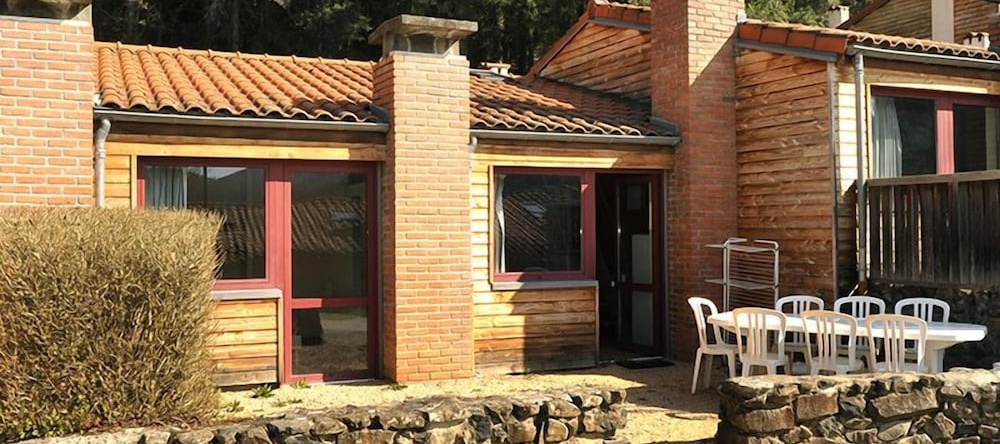 Olydea Résidence Les Hameaux De Vorey, Воре — фото 1