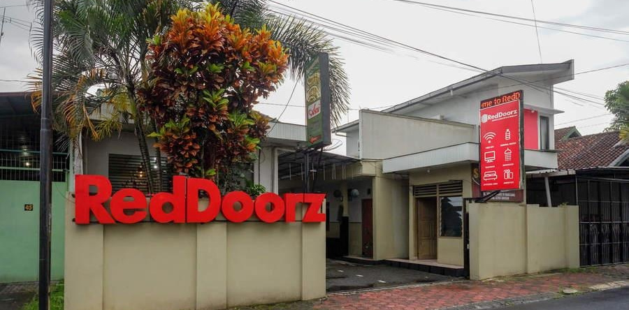 RedDoorz Syariah @ Sunan Bonang Magelang, 马格朗 — 照片 1