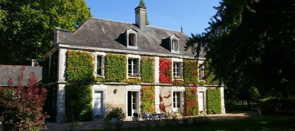 Hostellerie du Château de l'Isle, 锡夫赖-德图赖讷 — 照片 1