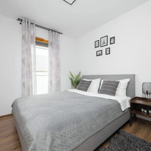 Bielawska Loft Apartment by Renters, 康斯坦钦-耶焦尔纳 — 照片 3
