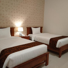 Dreamland Hotel And Lounge, Бондовосо — фото 2
