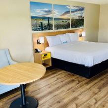 Days Inn by Wyndham Burleson Ft. Worth, 贝尔莱松 — 照片 5