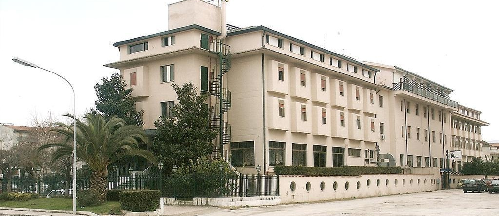 Hotel Empire, San Nicola La Strada — photo 1