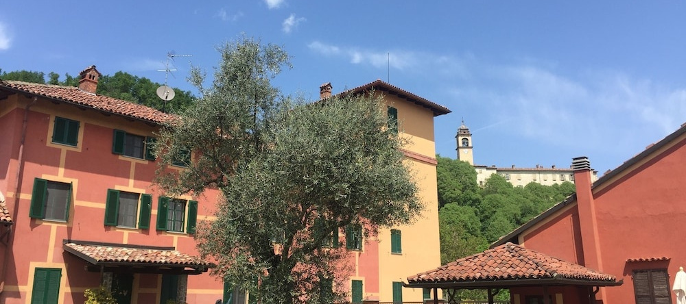 Tenuta Tenaglia, Серралунга-ди-Креа — фото 1