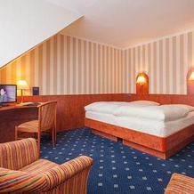 Landgasthaus & Hotel Lindenhof, Koenigslutter — photo 3