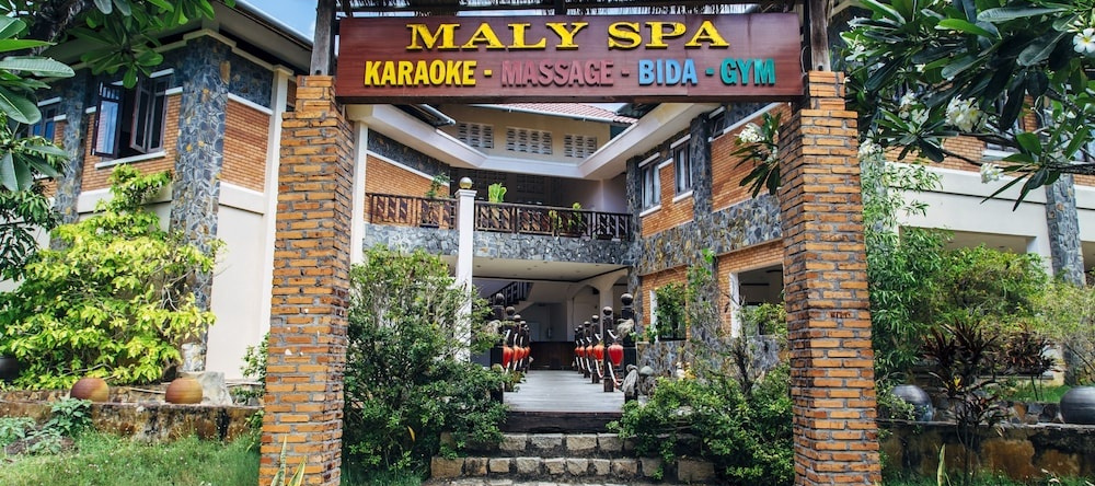 Lazi Beach Resort, La Gi — photo 1