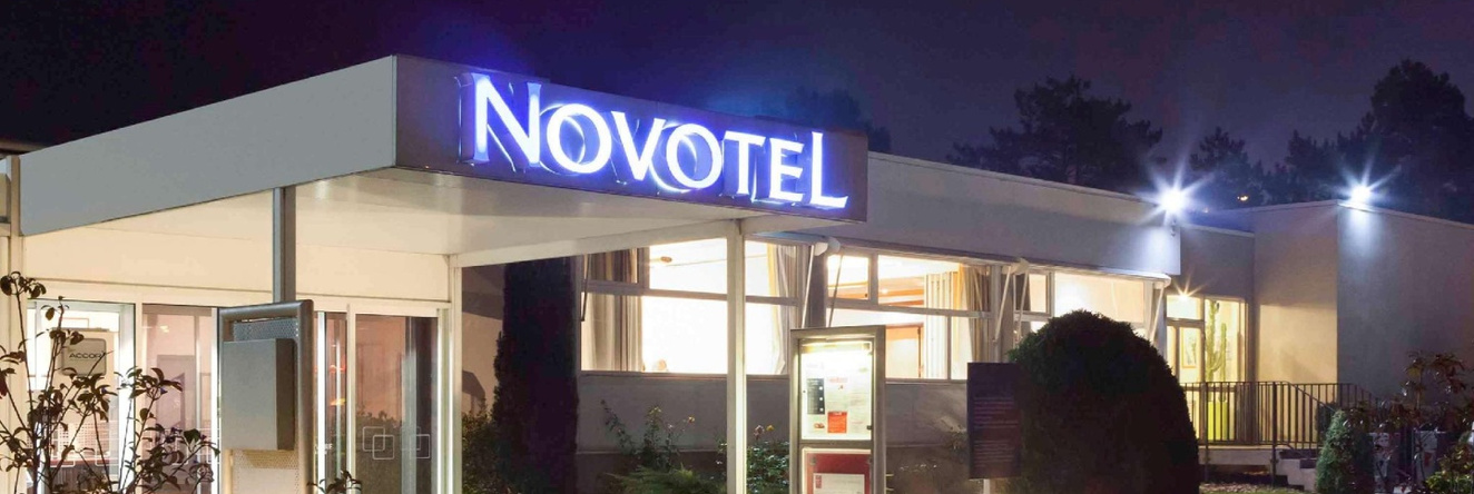 Hotel Novotel Amiens Pôle Jules Verne, Бов — фото 1
