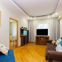 Bliss Aparts : Centre-Deputatskaya E Apartments, Yaroslavl — photo 4