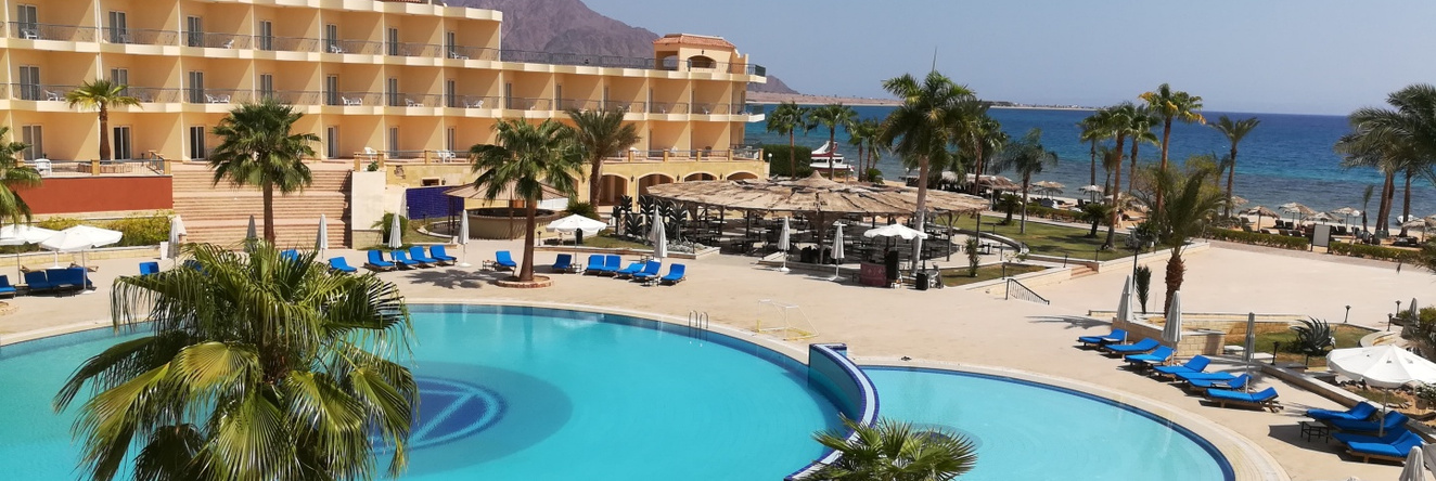 La Playa Beach Resort Taba, Таба — фото 1