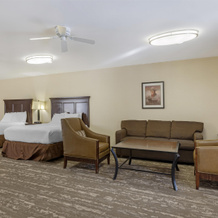 Best Western Plus Frontier Motel, 隆派恩 — 照片 4