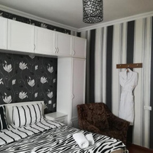 Nikoloz Guesthouse, Степанцминда — фото 2