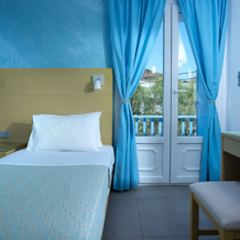 Blue Harmony Hotel, 基尼 — 照片 5