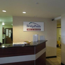 Bridgepointe Inn & Suites, Нортвуд — фото 2