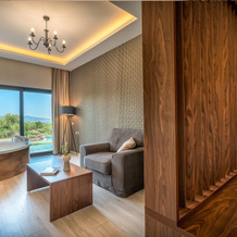 Elegance Luxury Executive Suites, Циливи — фото 2