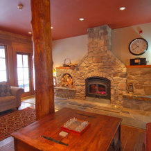Winston Lodge, Golden — photo 2