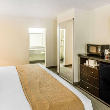 Quality Inn & Suites, 斯泰茨伯勒 — 照片 5