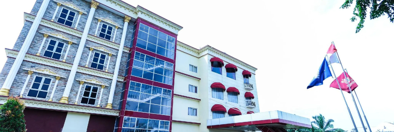 Gino Feruci Cianjur, Cianjur — photo 1
