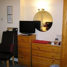 Clunie Guest House, Perth — photo 3