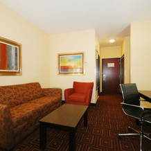 Paradise Inn & Suites, Тованда — фото 4