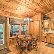 Fletcher Cabin: Wraparound Deck & Pond Access, Флетчер — фото 3