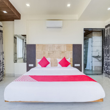 OYO 28164 Hotel Shubham Inn, Satara — photo 3