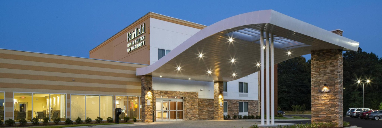 Fairfield Inn & Suites Batesville, Бейтсвилл — фото 1