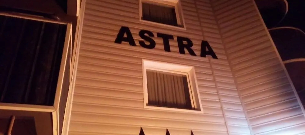 Hotel Grand Astra Bartin, 巴尔滕 — 照片 1