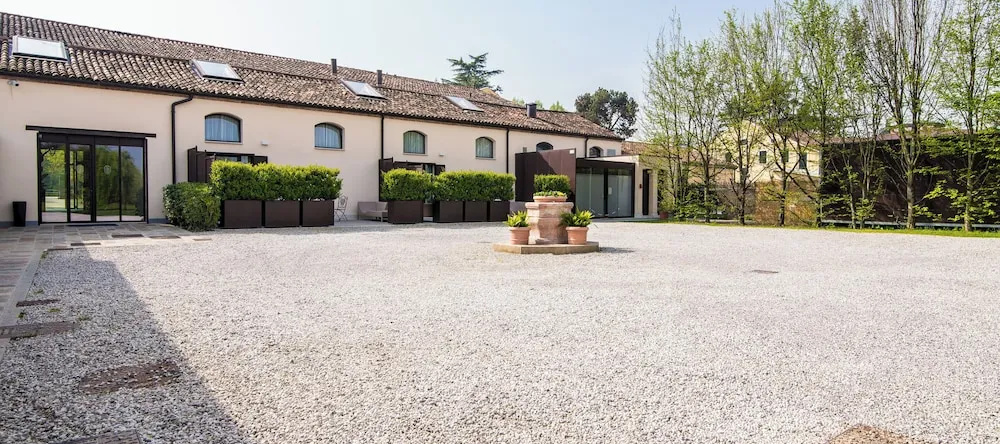 Hotel Ristorante Magia del Brenta, 菲耶索达尔蒂科 — 照片 1