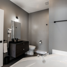 Les Lofts du Lac des Sables 2 by KASANIA, Sainte-Agathe-des-Monts — photo 4