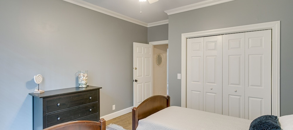 St Simons Island Vacation Rental: 5 Mi to Beach!, 圣西蒙斯岛 — 照片 1