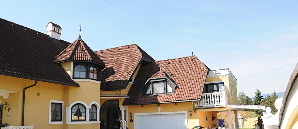 Appartements Panorama Schlössl, Фельден-ам-Вертер-Зе — фото 1
