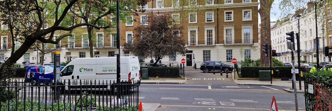 Alexandra, London — photo 1