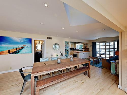 4BR 5BA Luxury Beach House Ventura CA by RedAwning, 文图拉 — 照片 1
