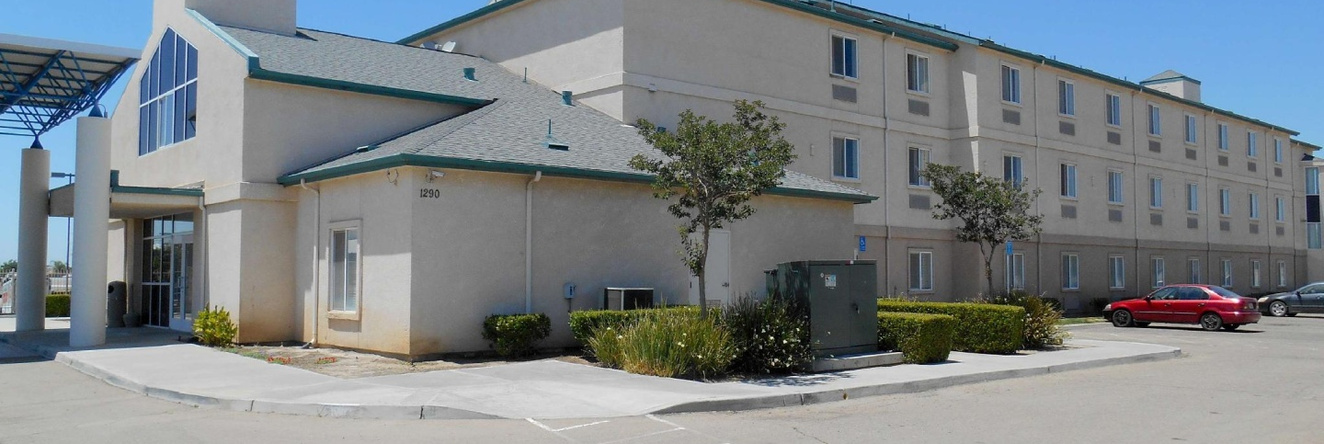 Howard Johnson By Wyndham Lemoore, Лемур — фото 1