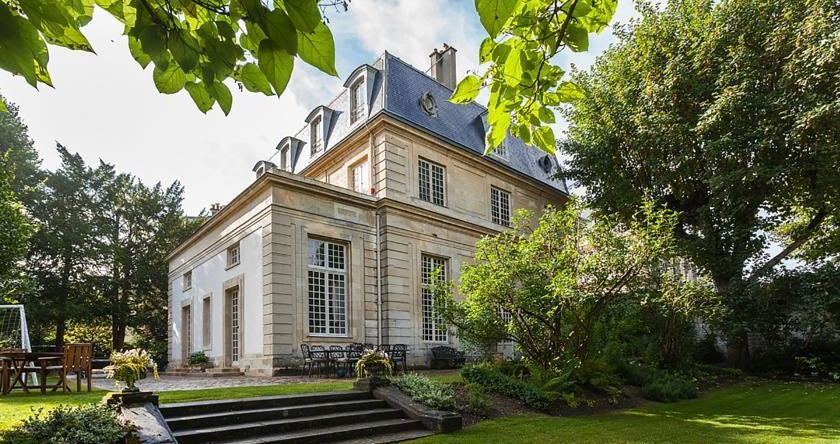 Squarebreak - Hotel Du Duc De Noailles, 圣日耳曼昂莱 — 照片 1