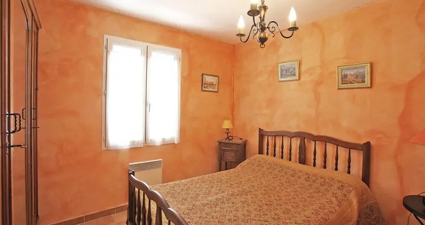 Holiday Home Les Ocres, 吕斯特雷尔 — 照片 1