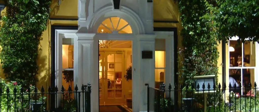 The Listowel Arms Hotel, Листауэл — фото 1