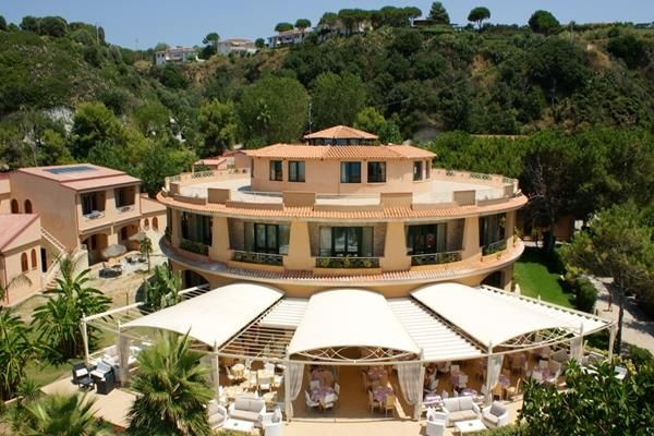 Sole Mare Hotel, Ricadi — photo 1