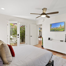 Charming Spanish Colonial A Chic Retreat for 4!, 棕榈泉 — 照片 2