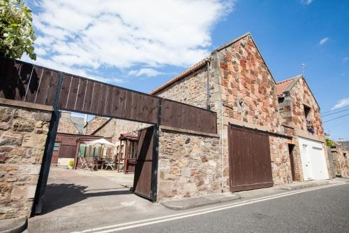 Painters Cottage, Haddington — photo 1